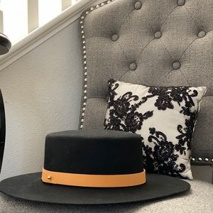 Meet your Posher, Kelley